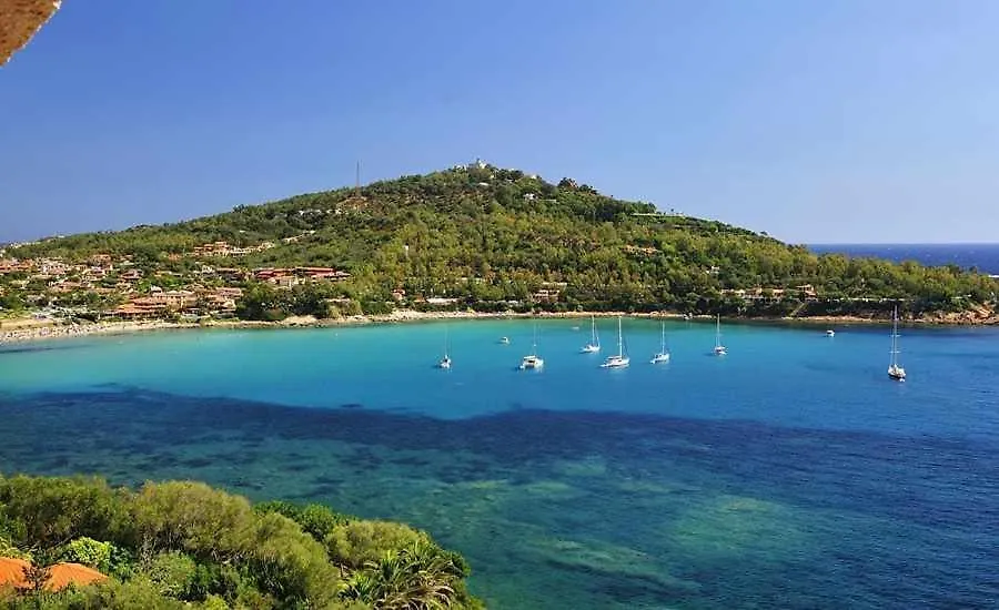 Bilocale 10 al mare con veranda Àrbatax 0*,