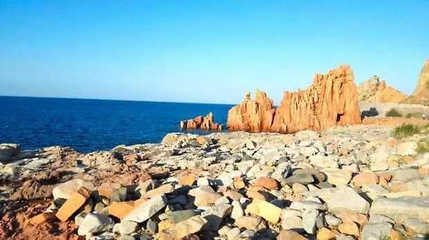 Bilocale 10 al mare con veranda Àrbatax 0*,  Italia