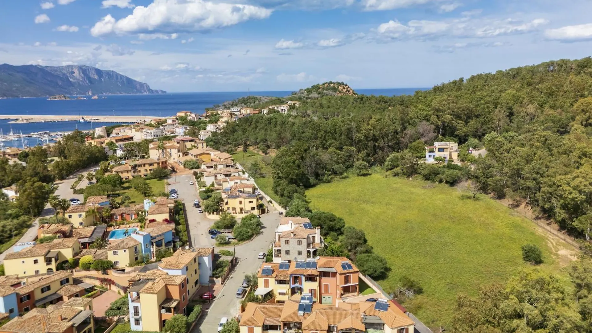 Bilocale 10 al mare con veranda Àrbatax Appartamento