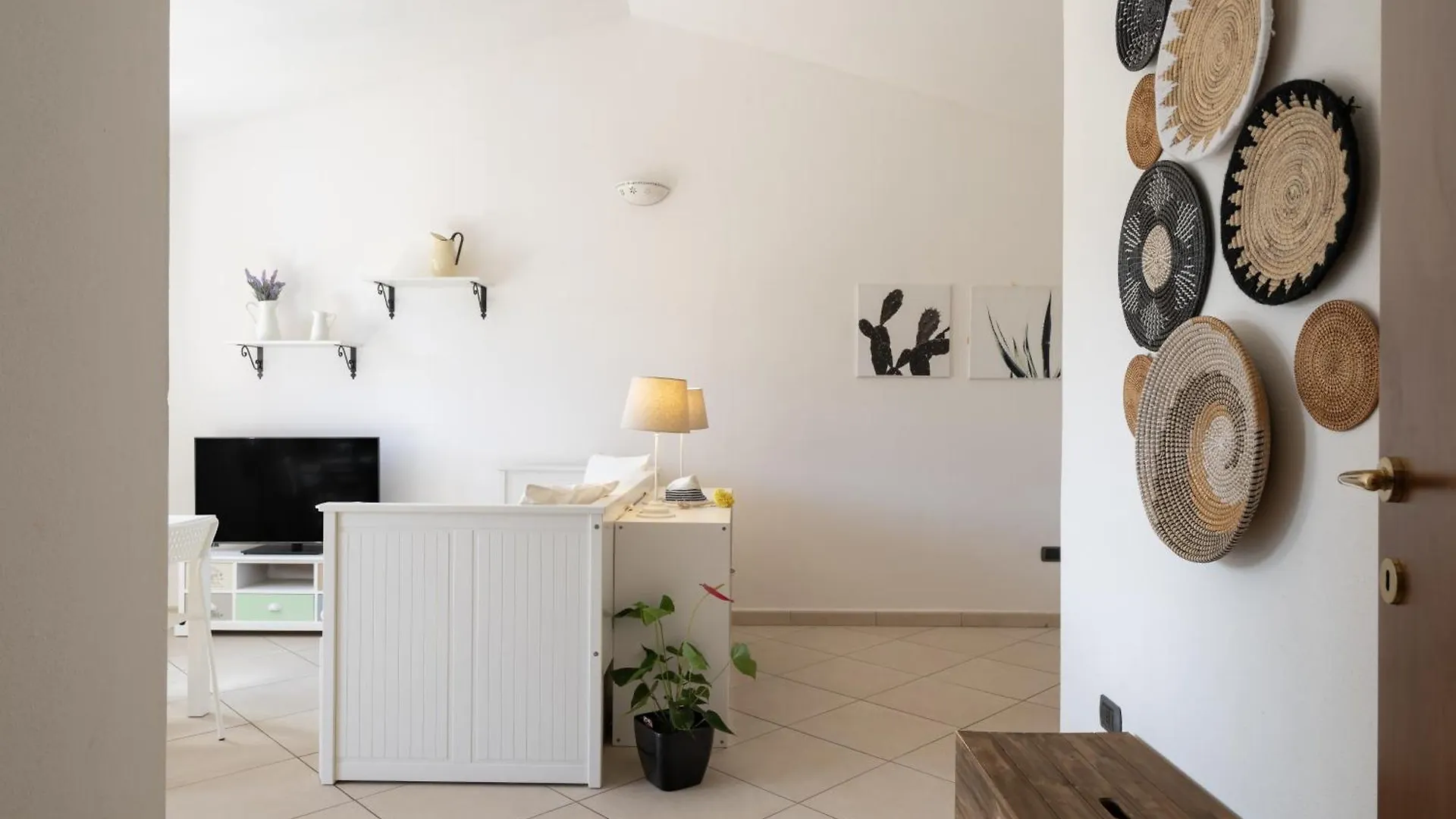 Appartamento Bilocale 10 al mare con veranda Àrbatax Italia