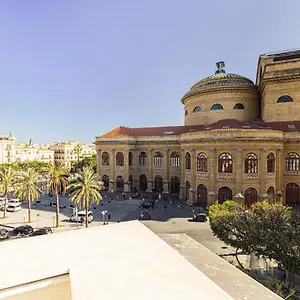 https://palermo-blu-palazzo-massimo.palermohotels.org